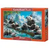 Пъзел 2000 ел. Castorland Зимни занимания на пандите 201013